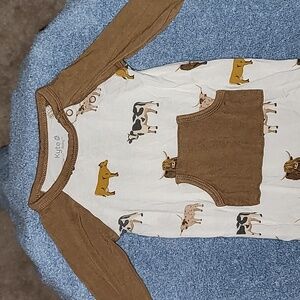Kyte Baby Bamboo Longall "Moo" Cow Print Romper size 6-12 months